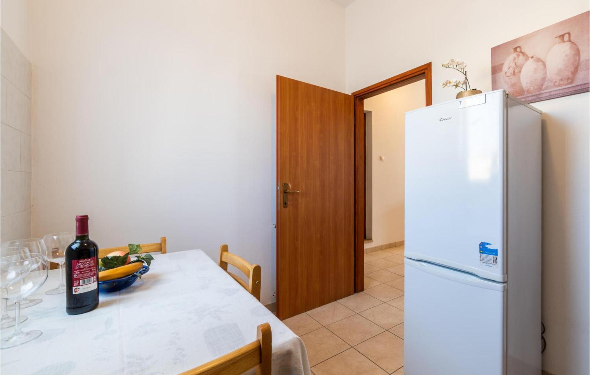 Awesome Apartment In Pula With Wifi Pula